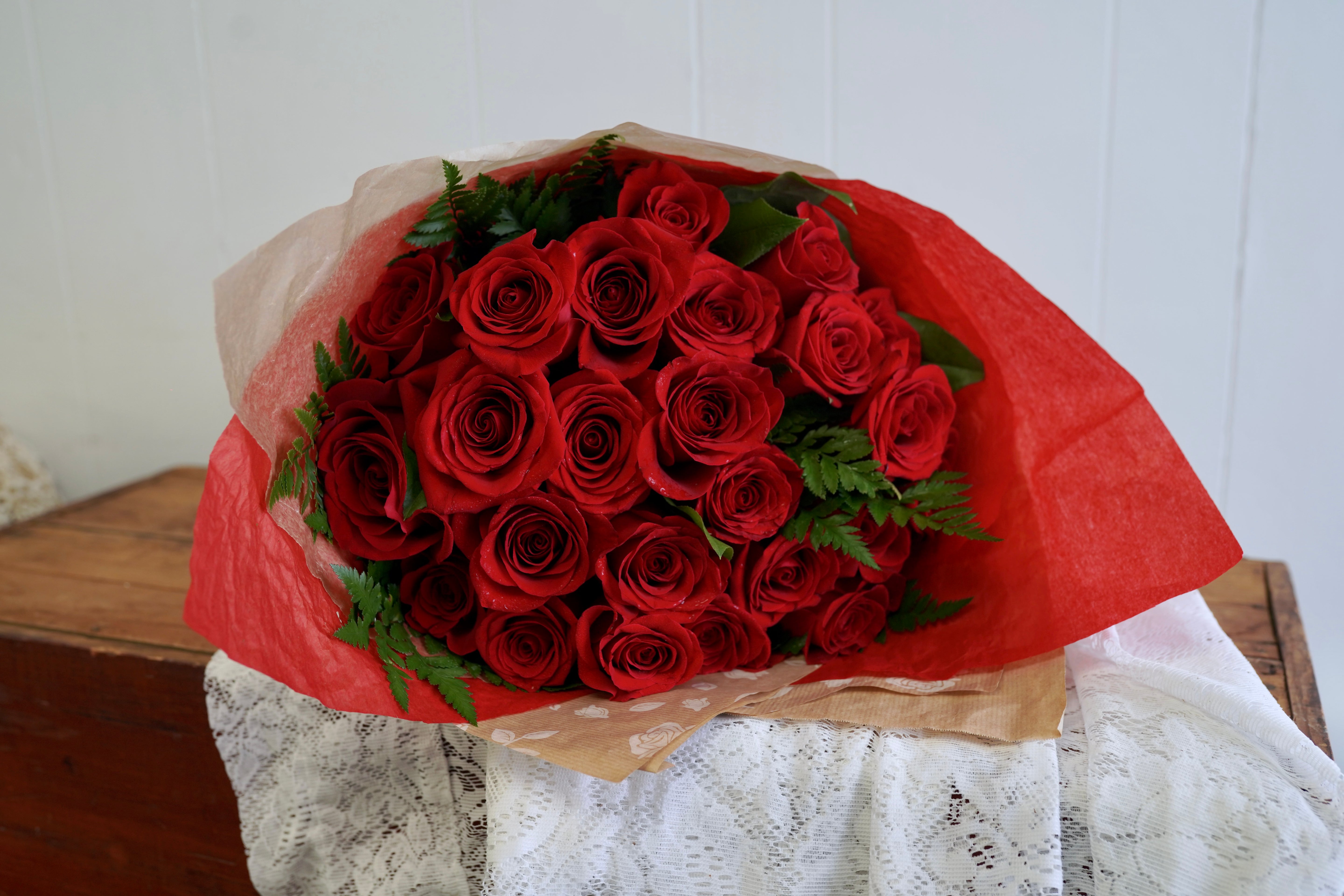 Red Rose Bunches